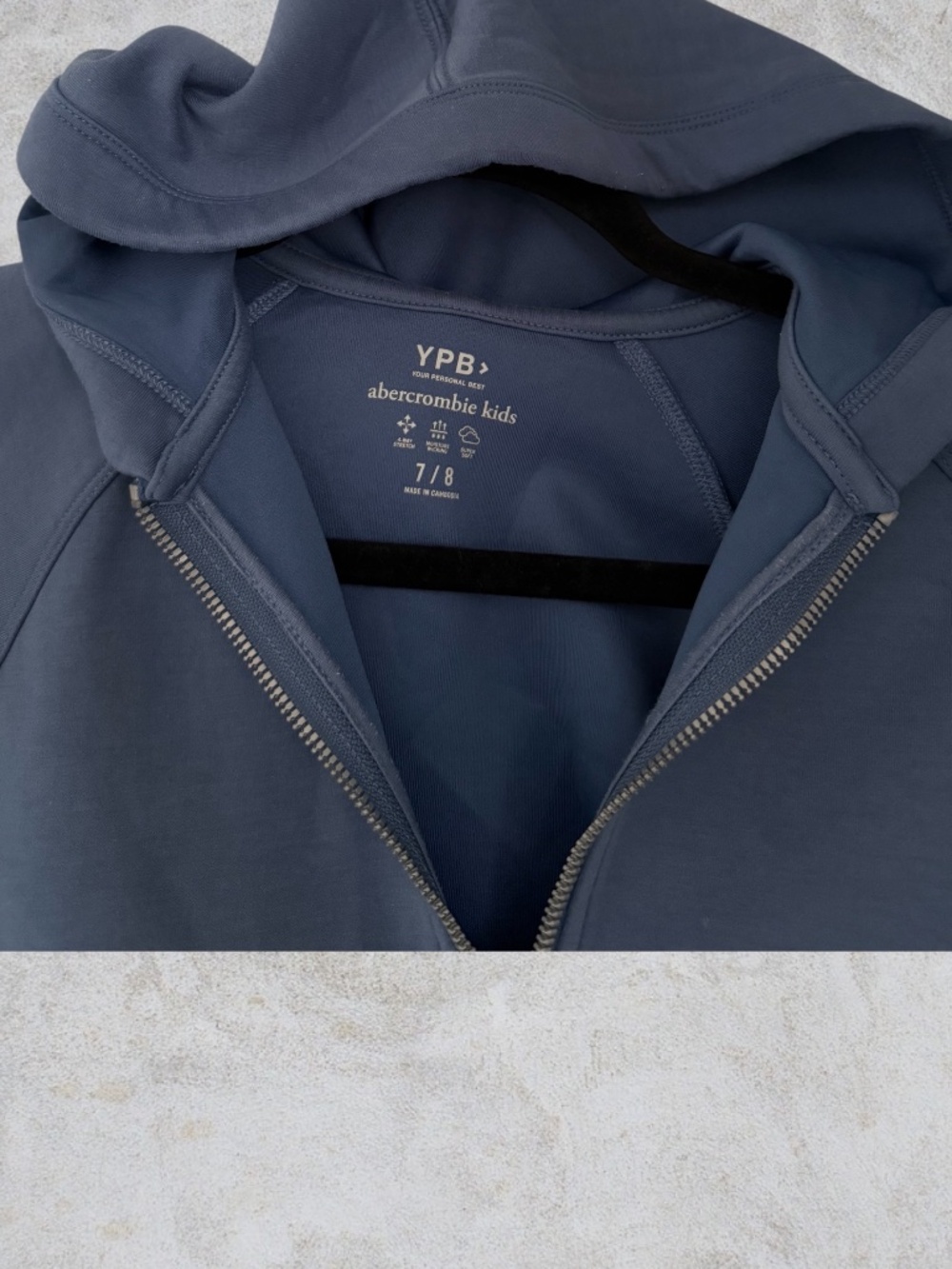 Girls A&F Jacket - Picture 2 of 2